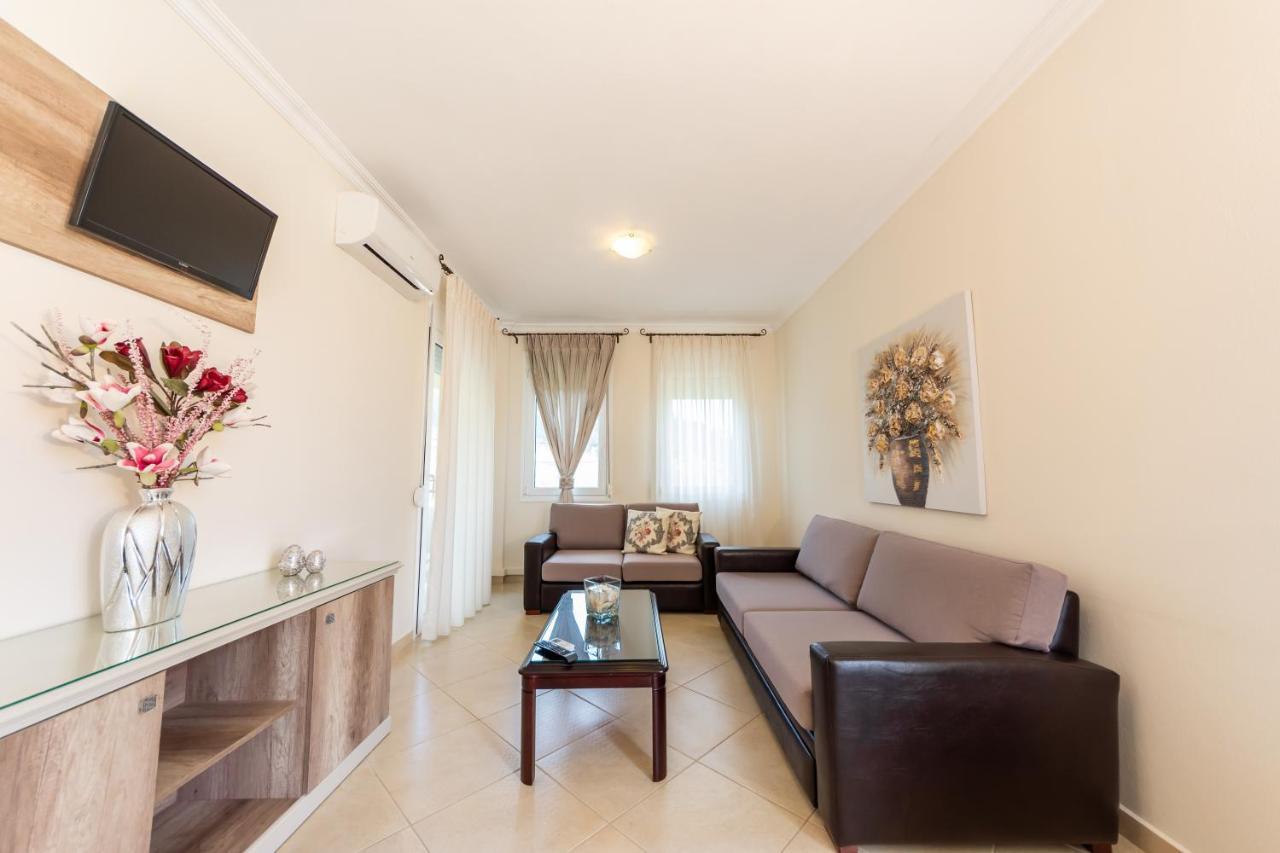 Villa Mandani Limenas  Exterior photo
