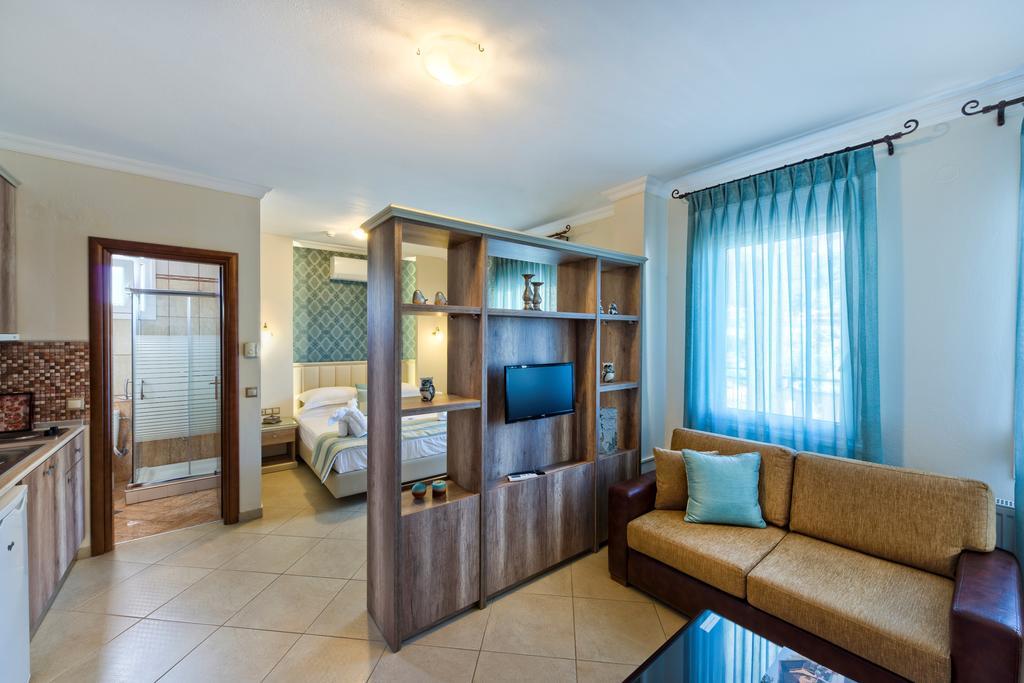 Villa Mandani Limenas  Exterior photo